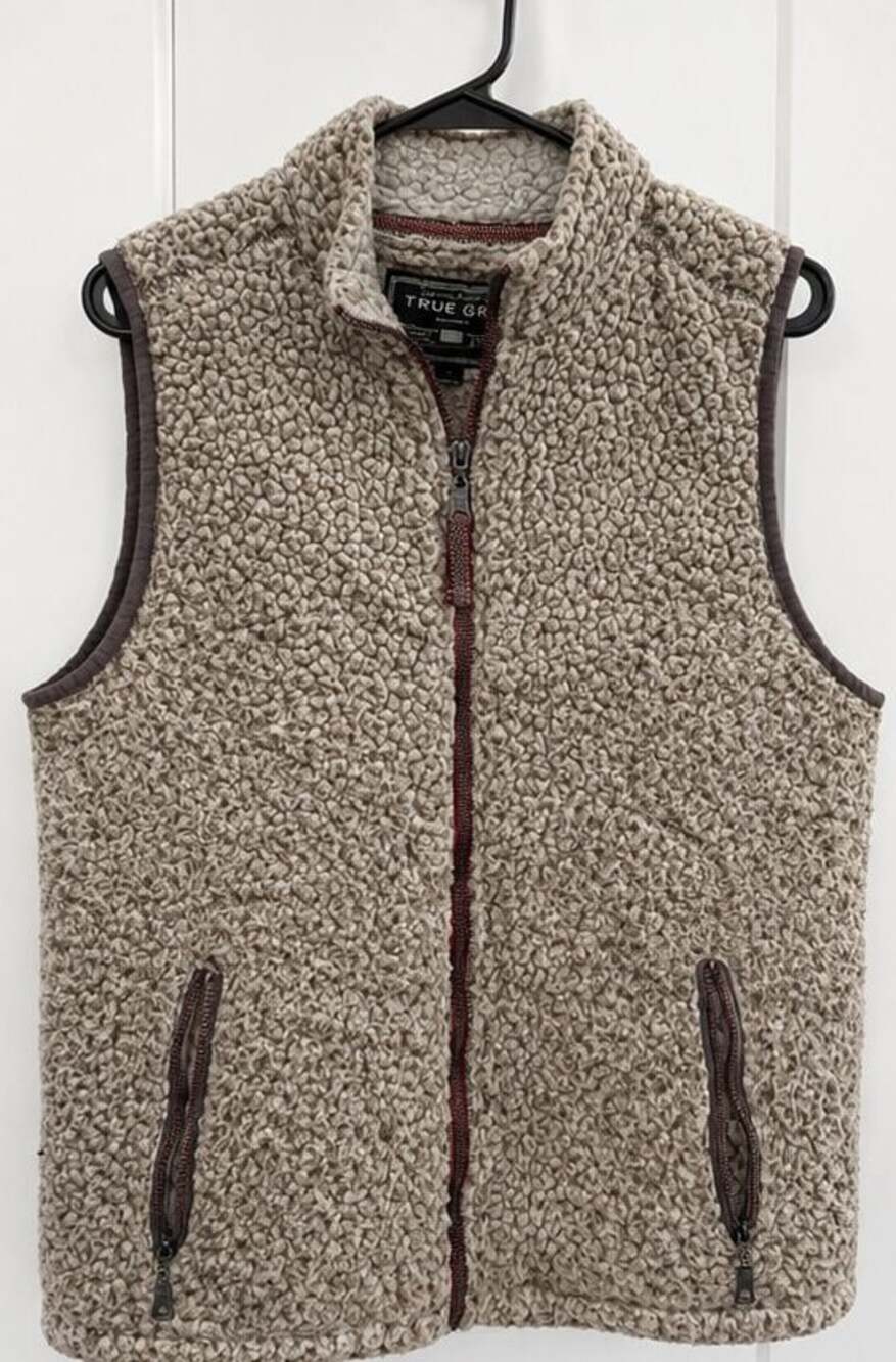 True Grit American Outdoor Co. Sherpa Fleece Full Zip Vest Tan Size M